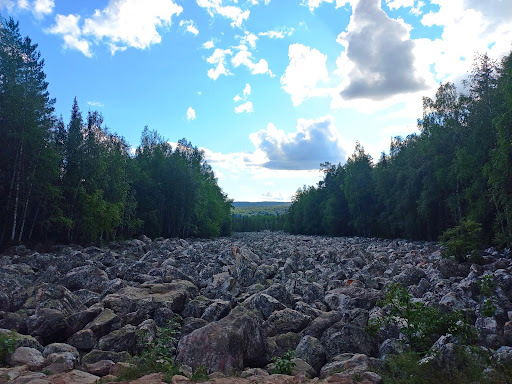 Каменная река в парке Таганай