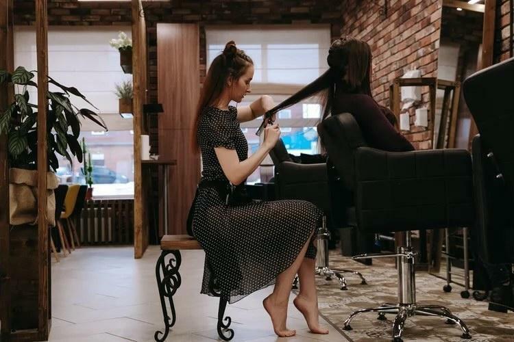 Как создать нишевый парикмахерский бизнес и найти клиентов