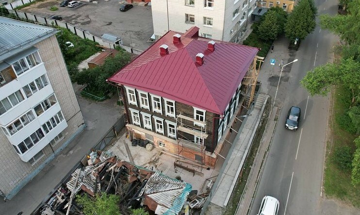 Дом на САвиных, 10а, уже после частичной реставрации
