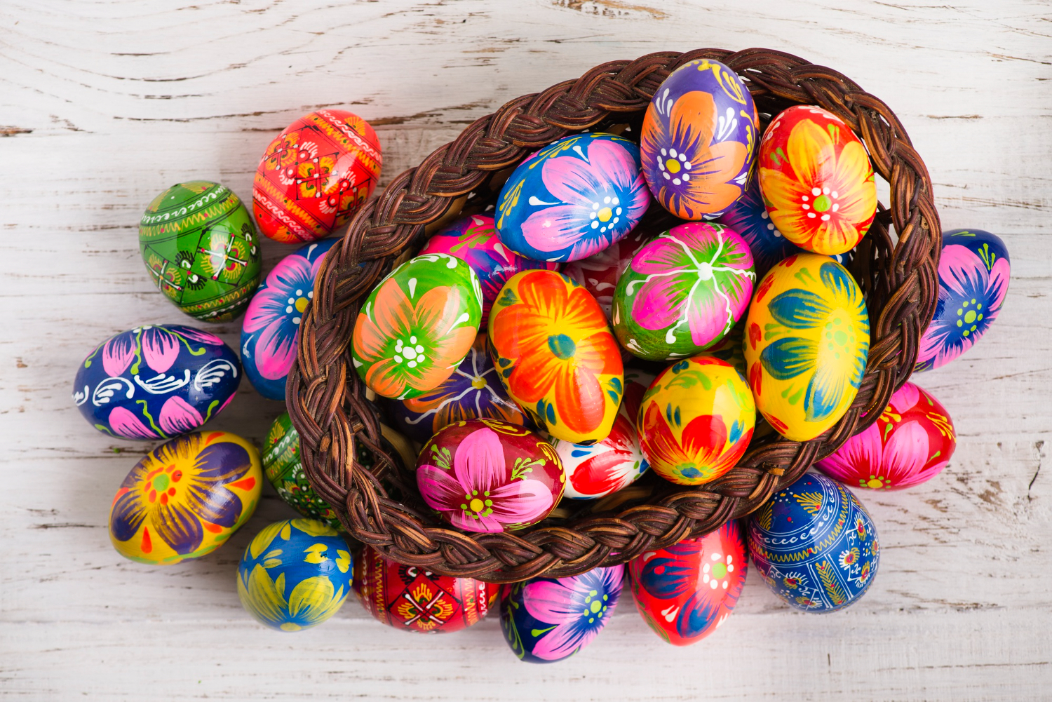 Красивые яйца на Пасху: чем красить, чтобы всех удивить