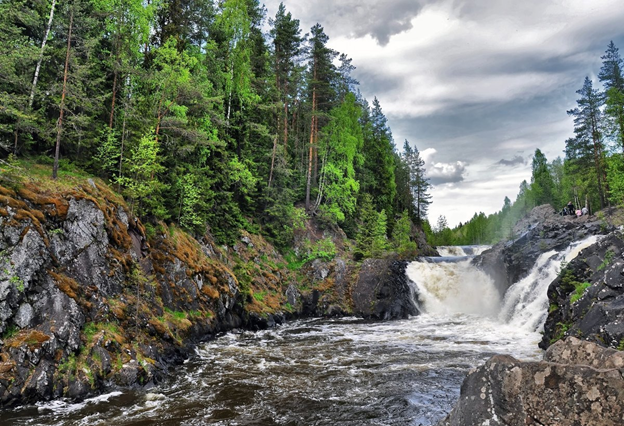 водопад в России